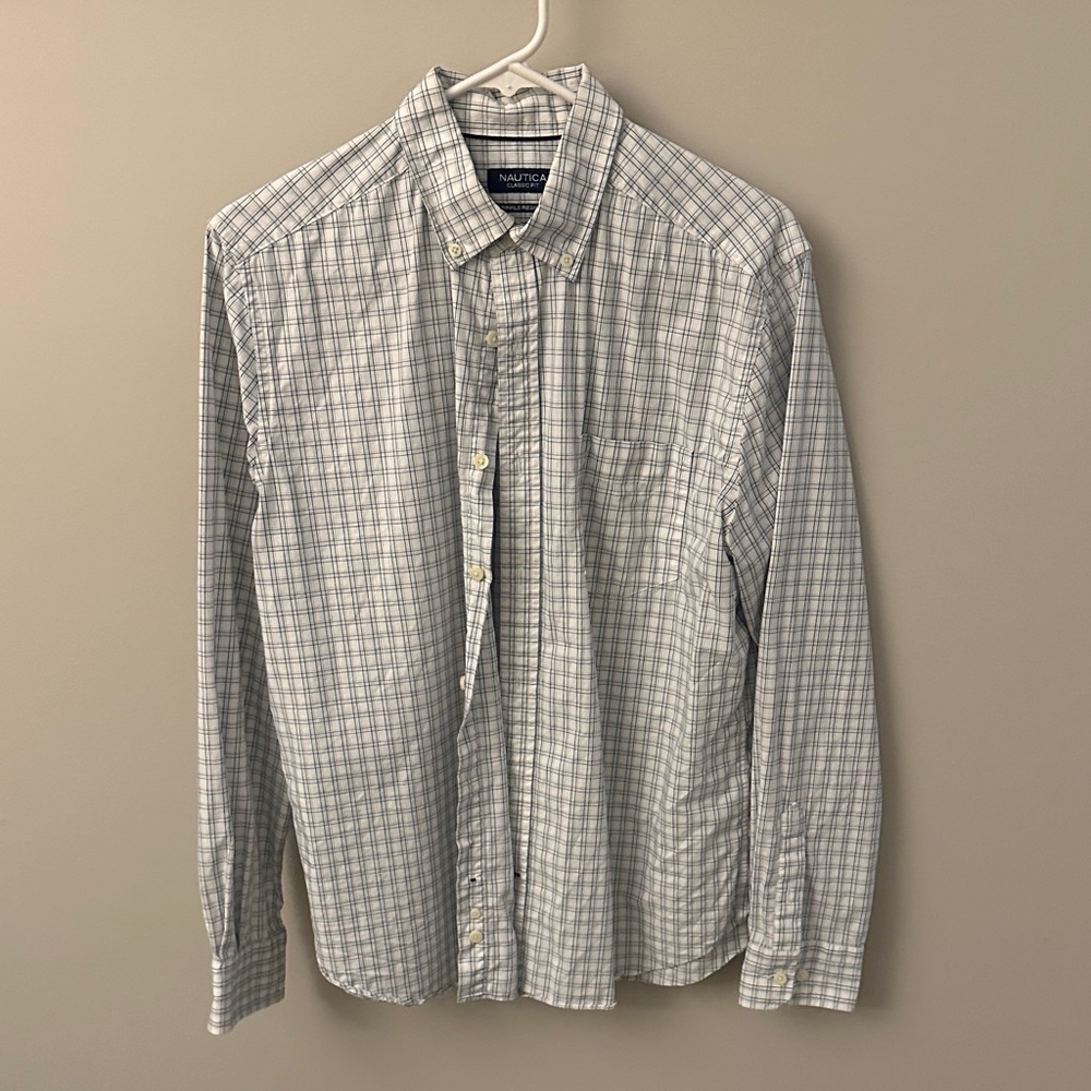 Nautica Men's Gray Checkered Shirt